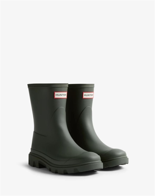 HUNTER UNISEX DOWNPOUR SHORT BOOT DARK OLIVE